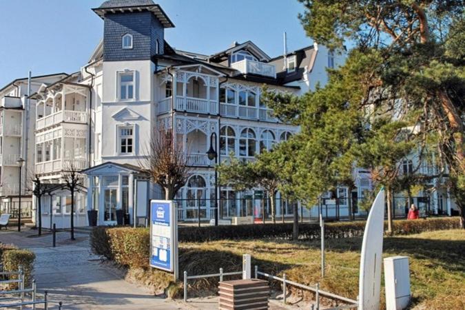 Strandvilla Aegir Mit Ostseeblick * Ostseebad Binz